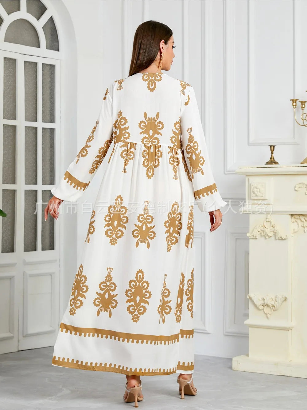 שמלה דגם מדבר