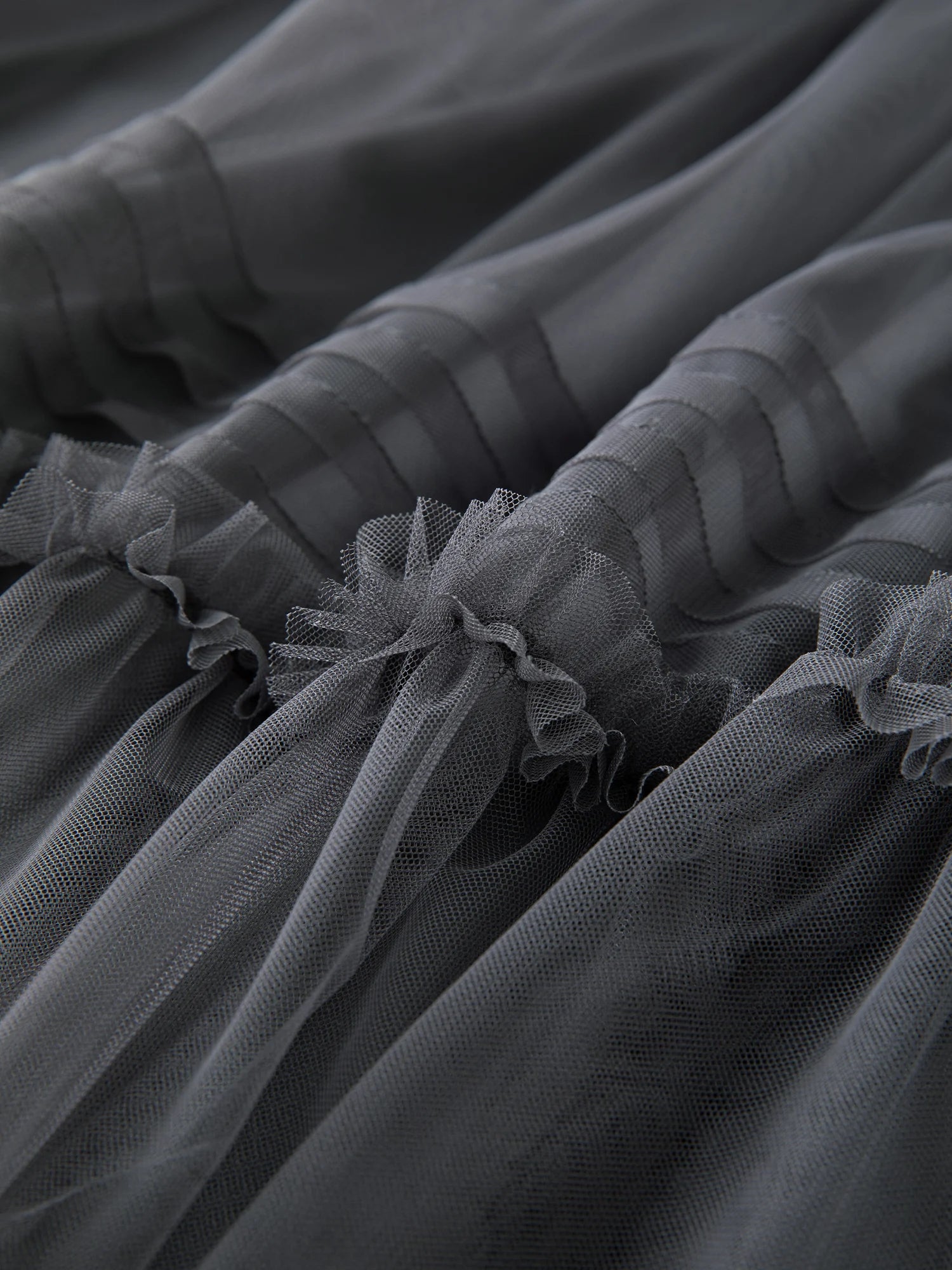 חצאית שיפון