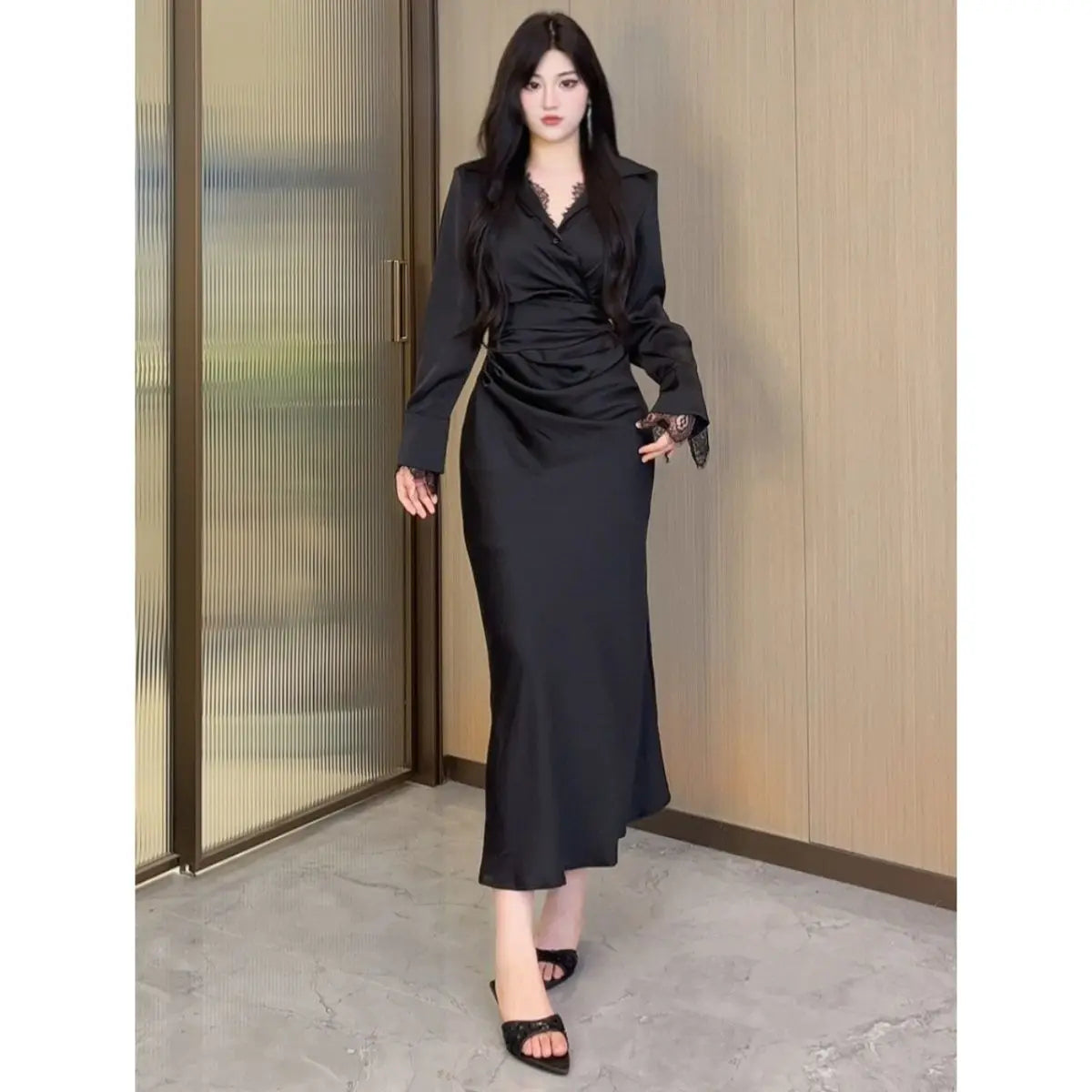 שמלה דגם קורן