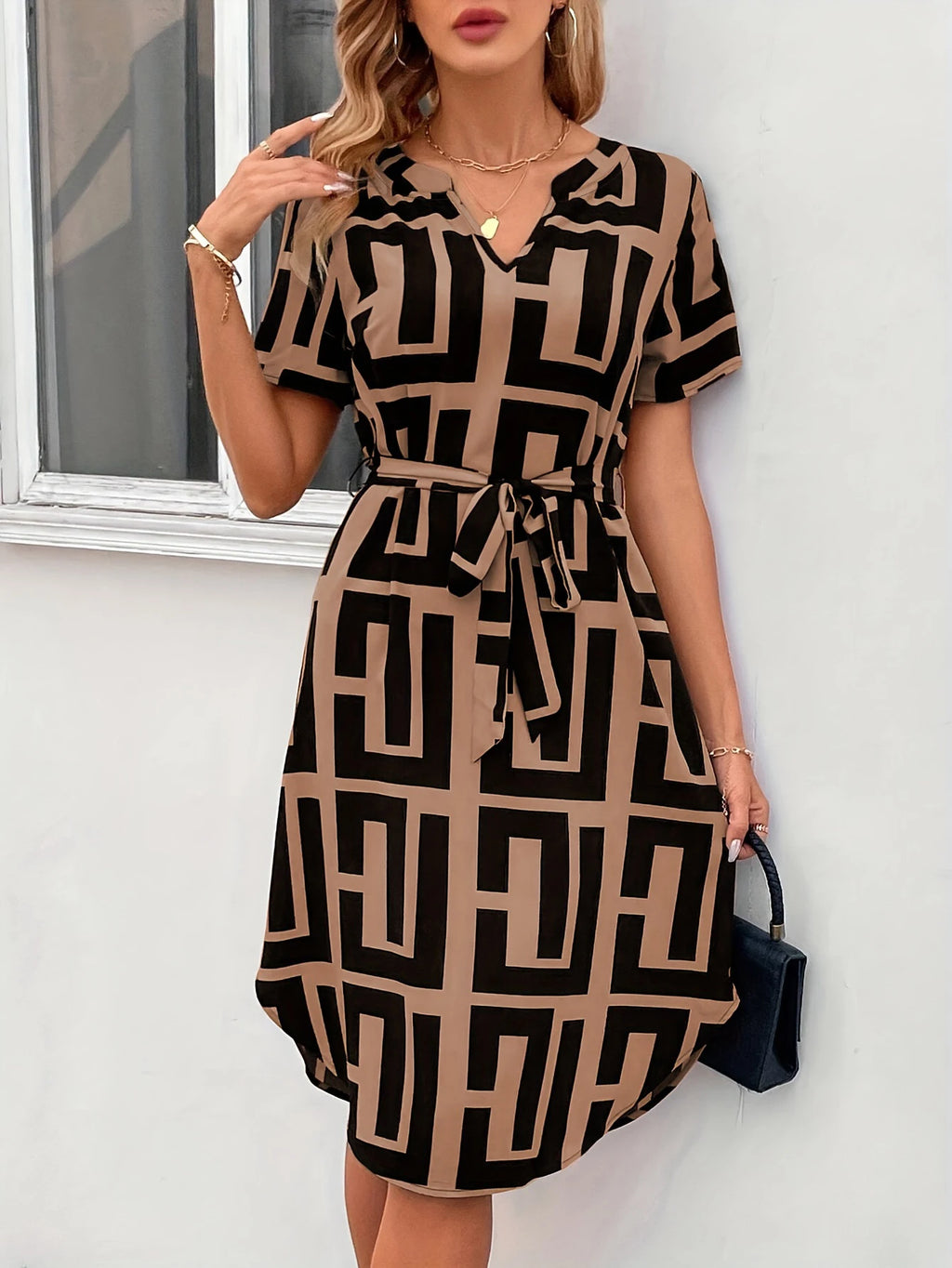 שמלה דגם פני