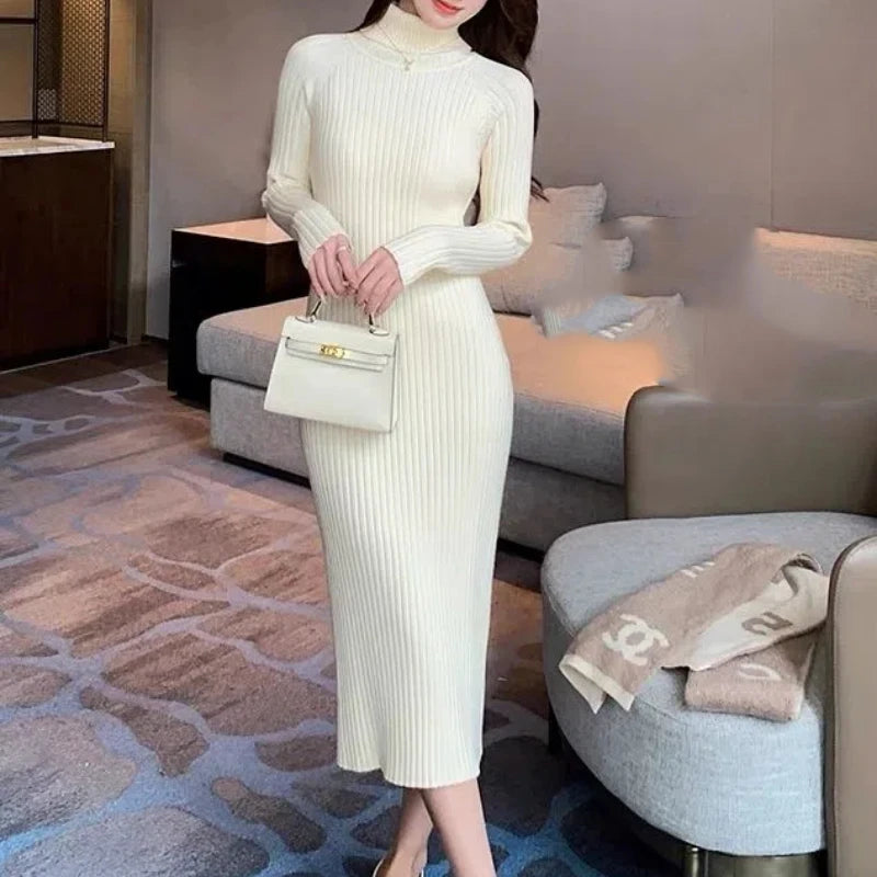 שמלה דגם לינה