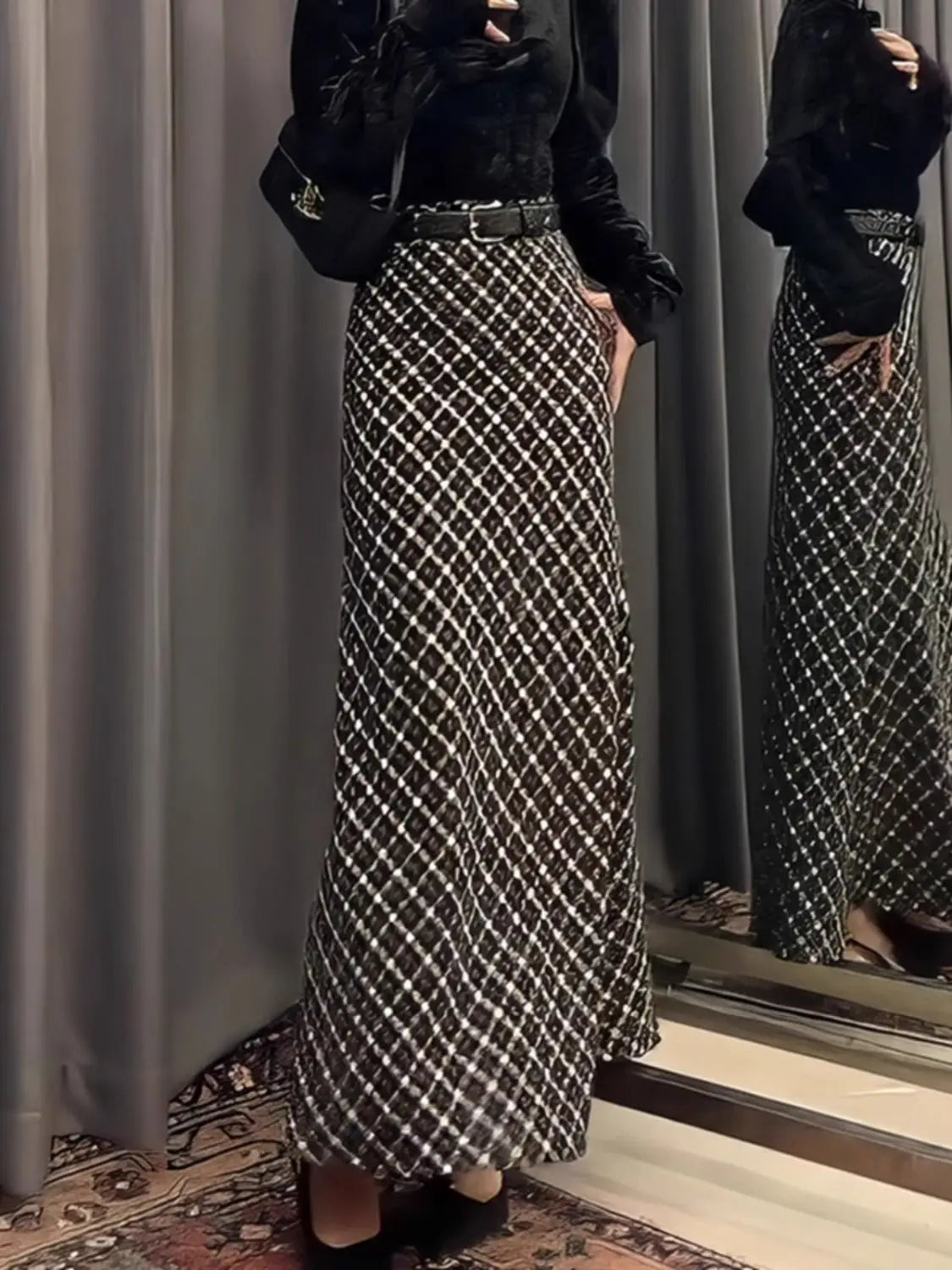 חצאית דגם גלי