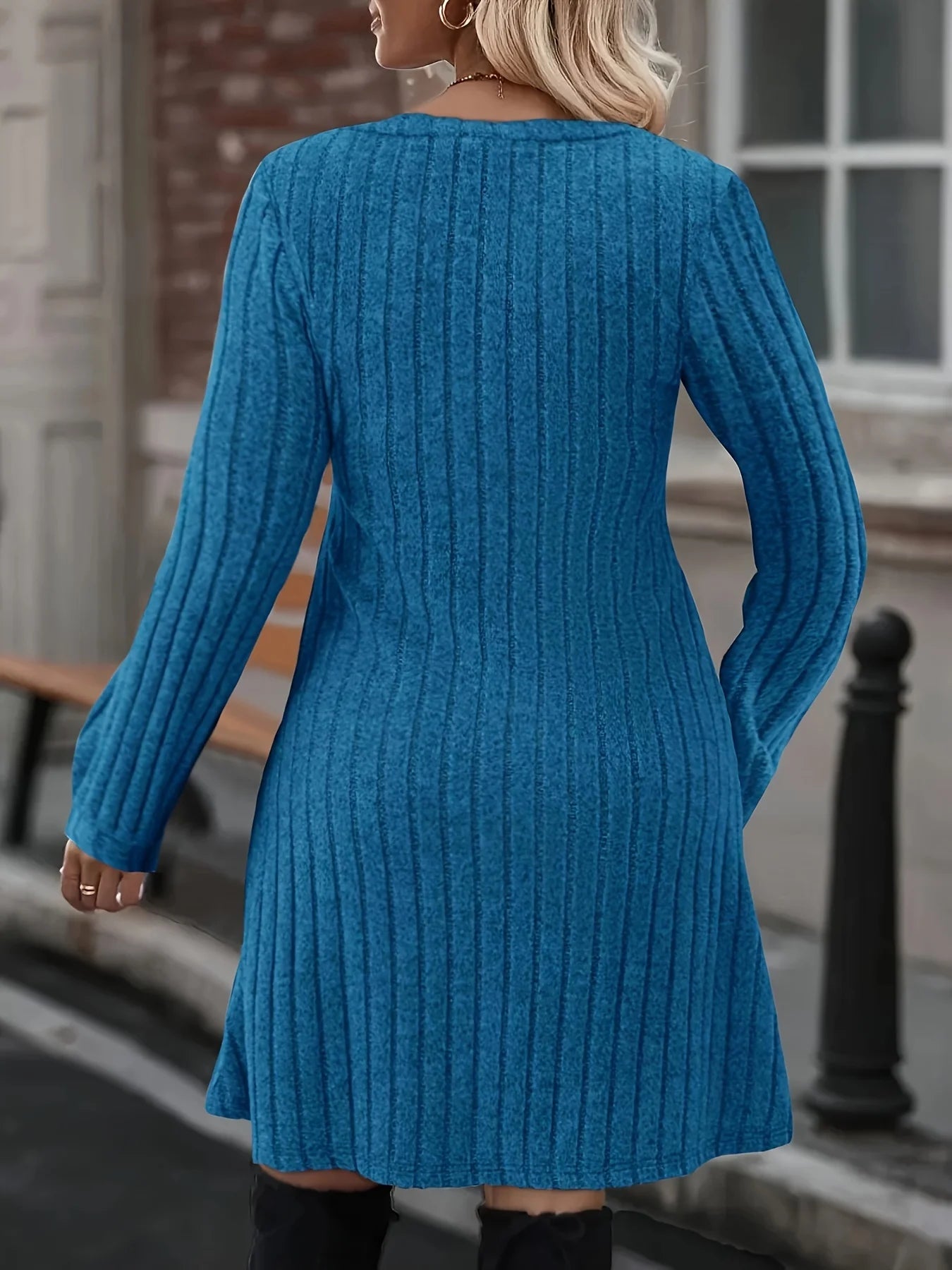 שמלה דגם אביה