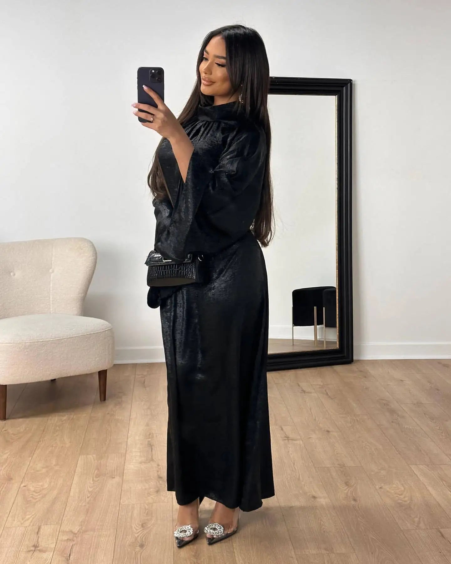 שמלה דגם פרום