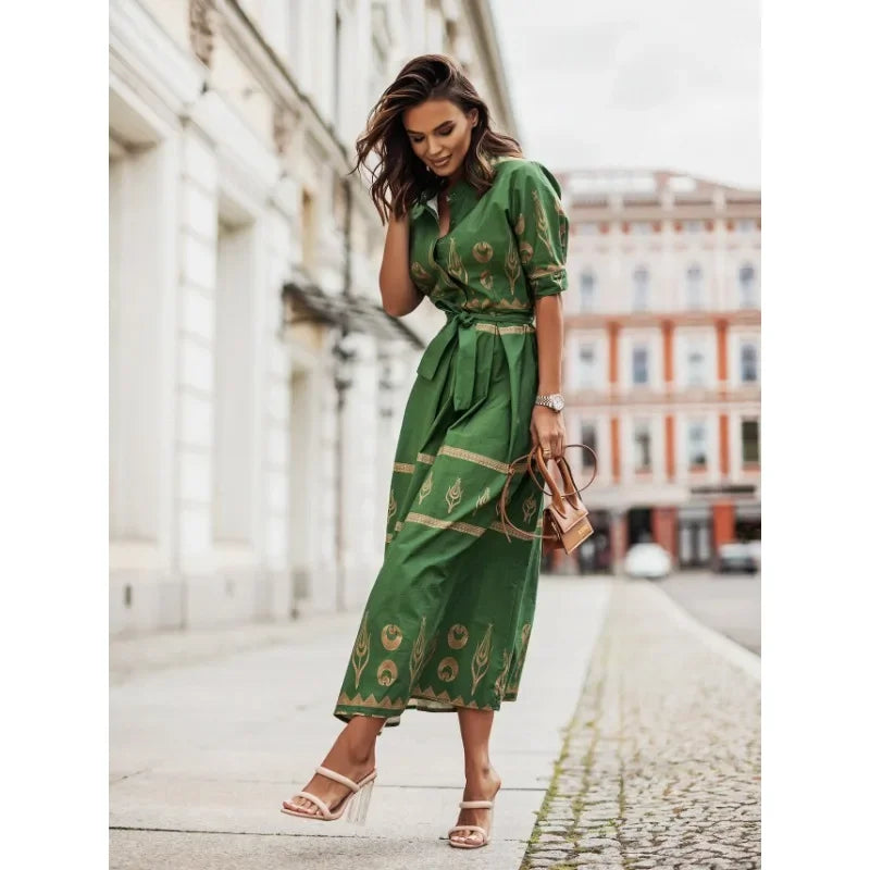 שמלה דגם בהירה