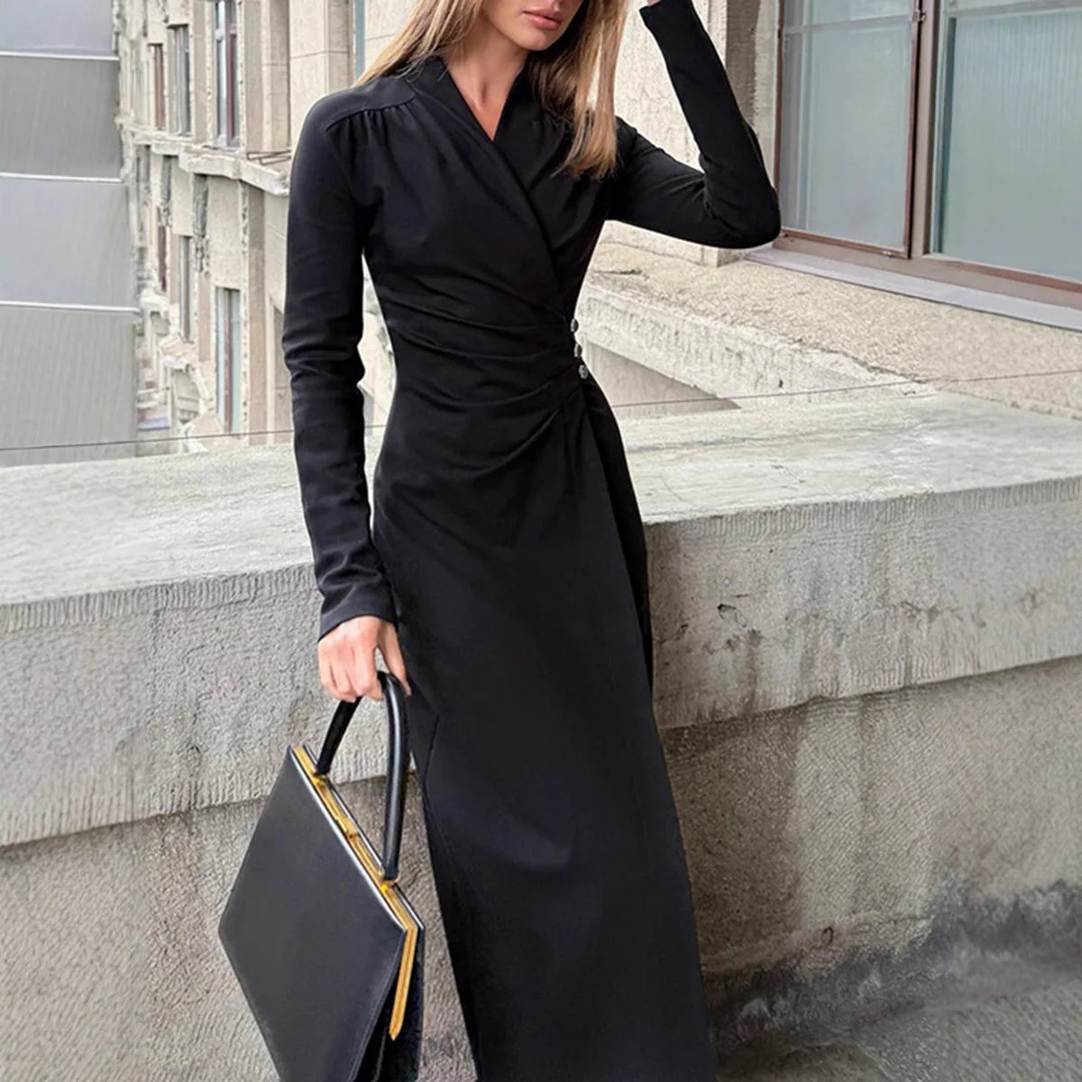 שמלה דגם דנה