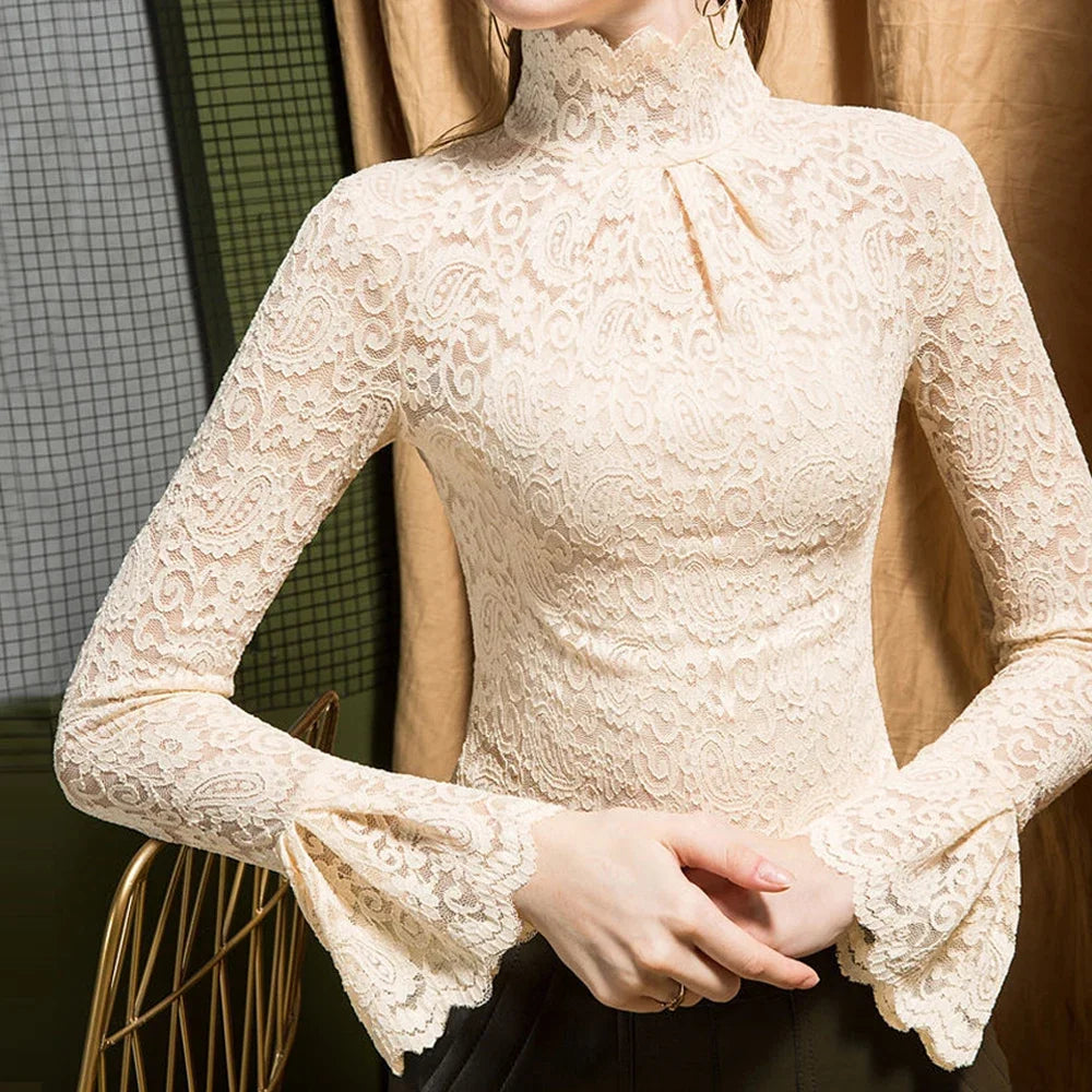 חולצה דגם שחר