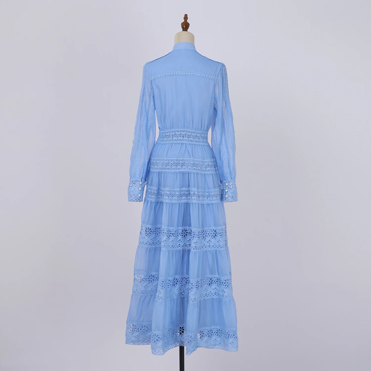 שמלה דגם שרה