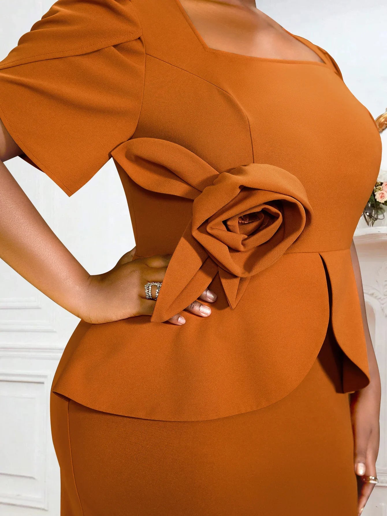 שמלה דגם נירית