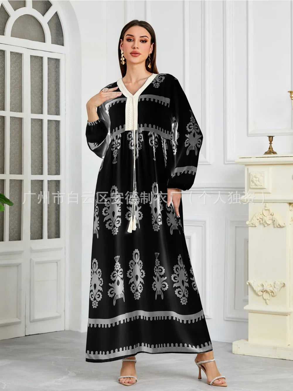 שמלה דגם מדבר