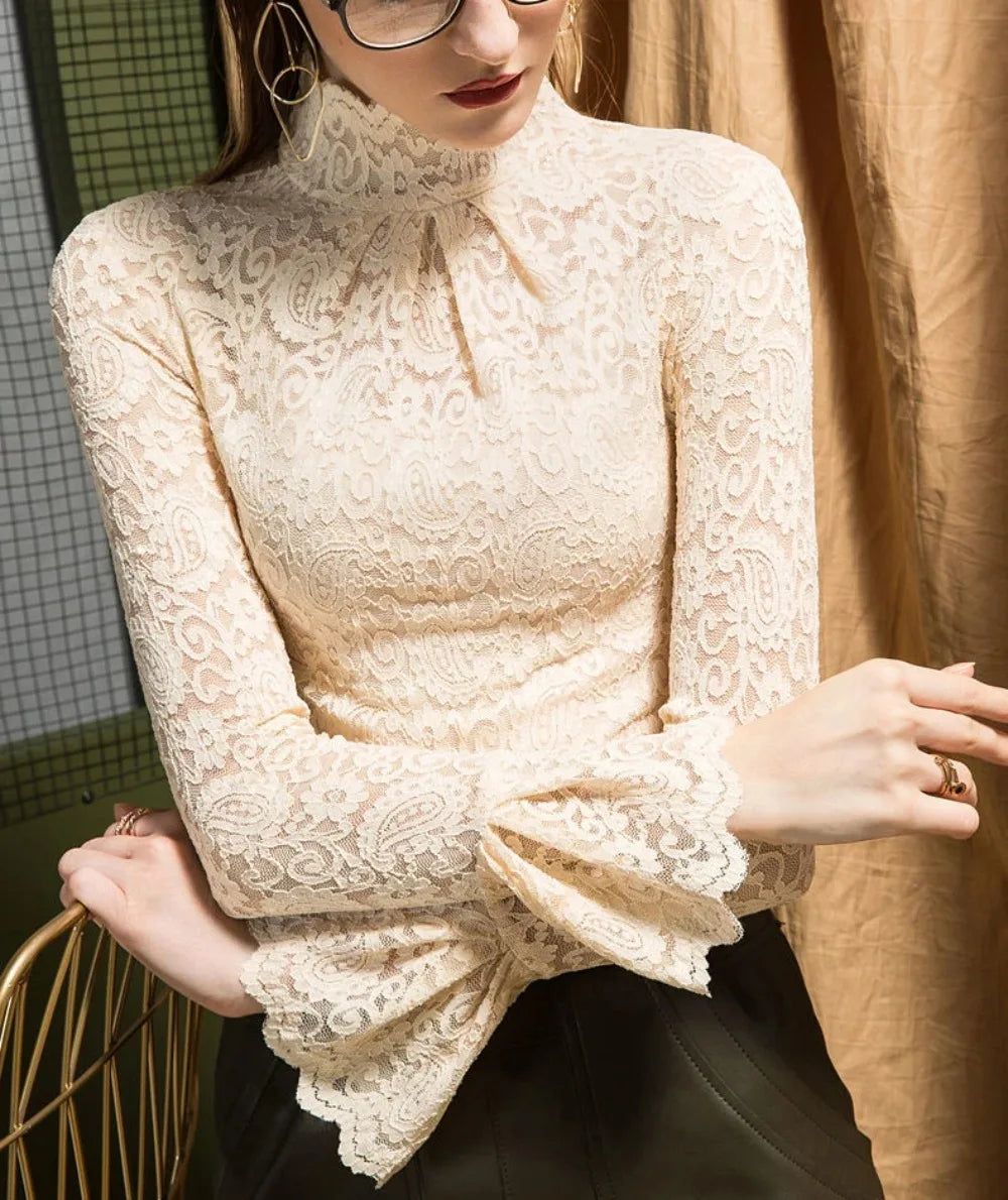 חולצה דגם שחר